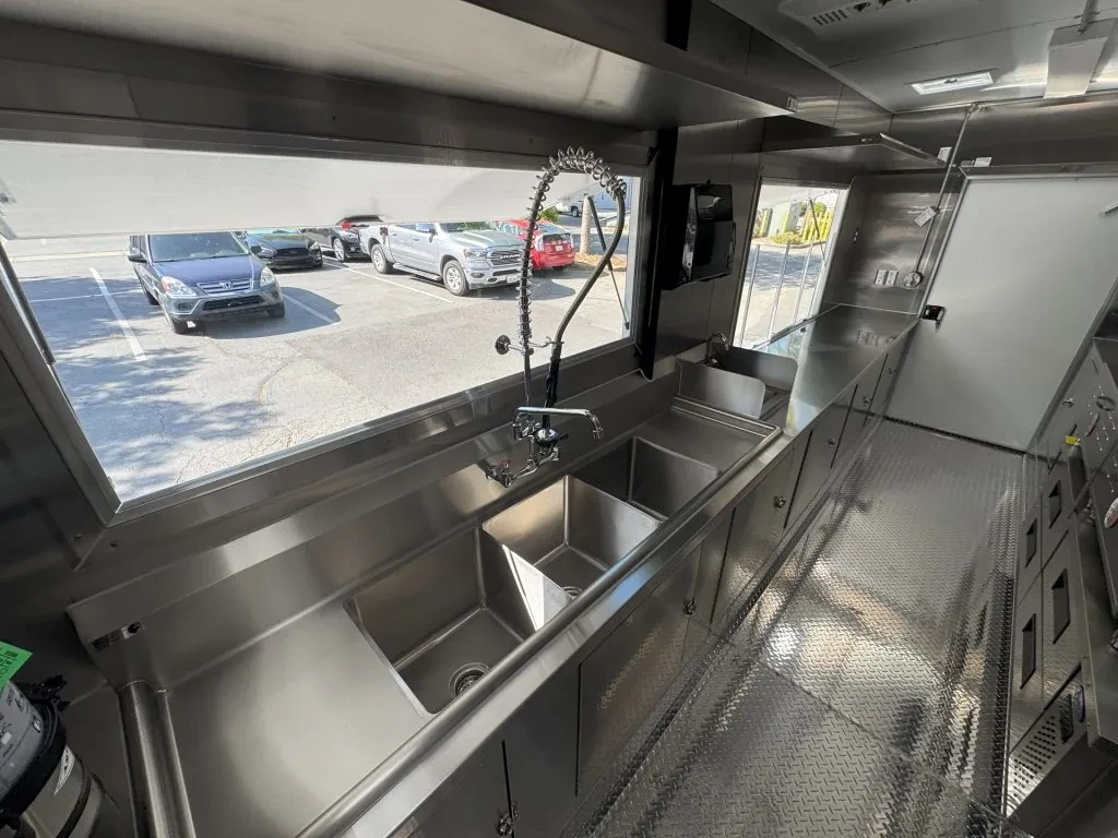 Sweetheart Churro Co. food trailer wrap, photo 14