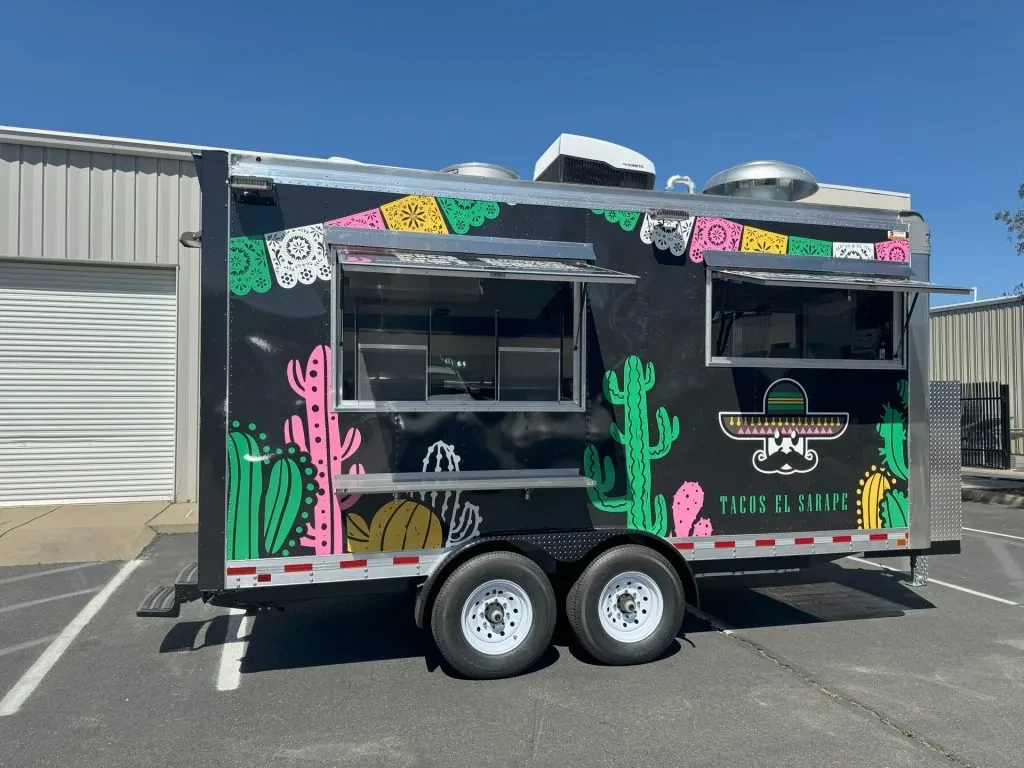 Tacos El Sarape food trailer wrap, photo 12