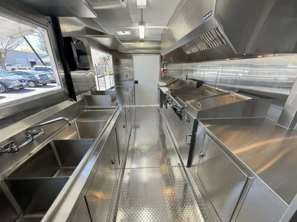 Tacos El Sarape food trailer wrap, photo 19