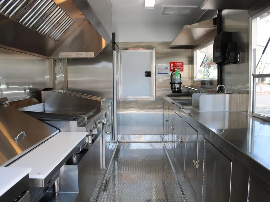 Tacos El Sarape food trailer wrap, photo 20