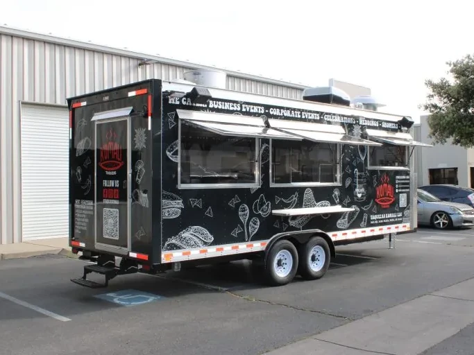 Taquizas Komali food trailer wrap, photo 1