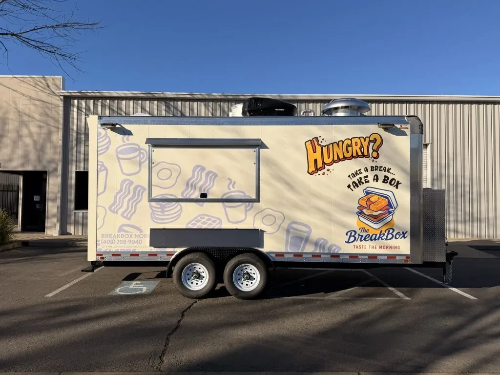 The BreakBox food trailer wrap, photo 3