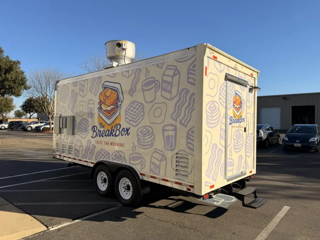 The BreakBox food trailer wrap, photo 4