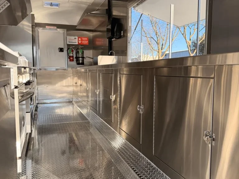 The BreakBox food trailer wrap, photo 6