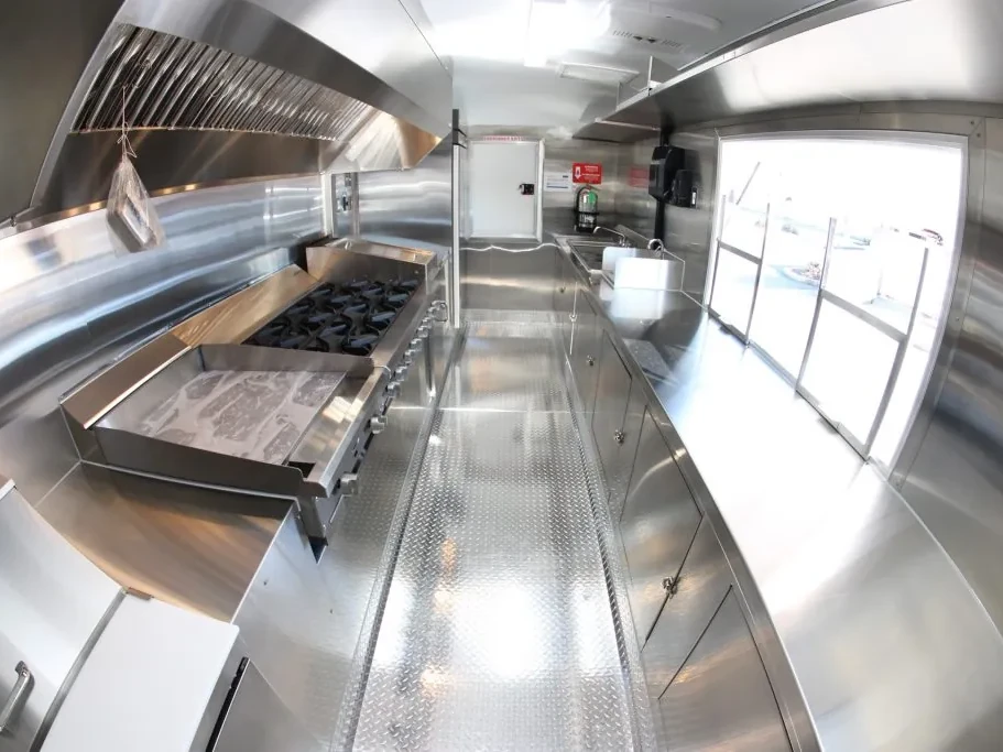 The Ketli Chai food trailer wrap, photo 12